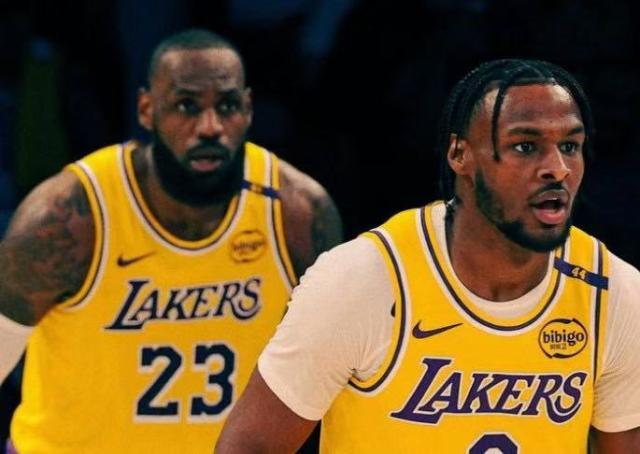 1729698868156011873.jpg c87fc442285e91ab2c14ea83b6d1016.jpg